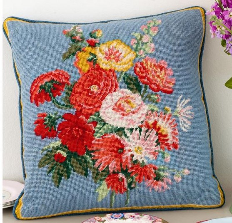 Bouquet Needlepoint